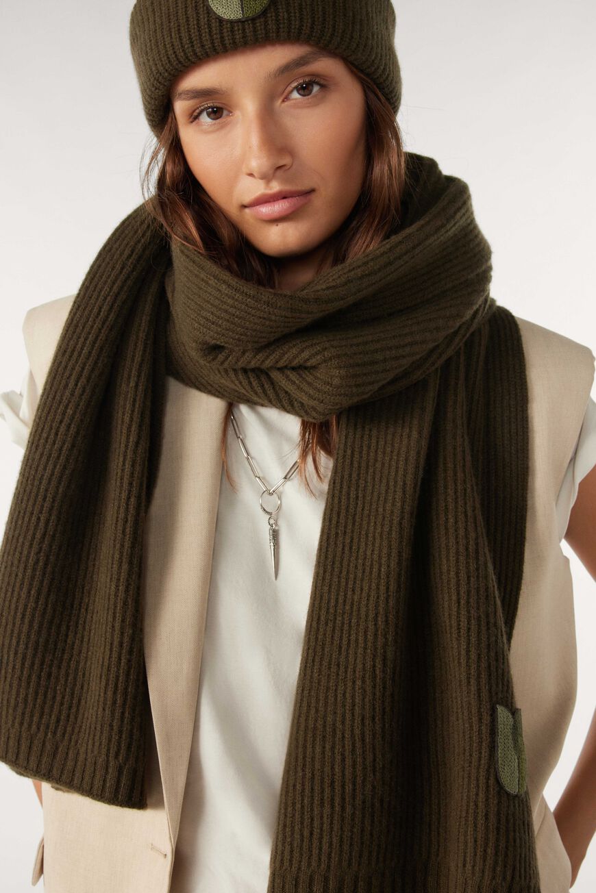MAGGY scarf